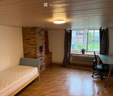 Ein grosses Zimmer befristet auf 2 Jahre - Photo 1