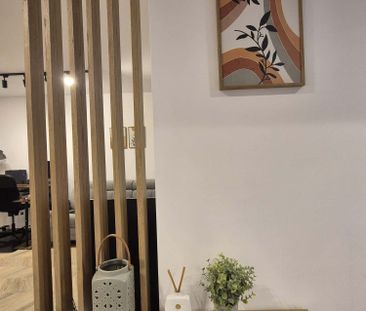 Apartment in Goethestraße, Berlin for 65 m² with 1 bedroom - Photo 1