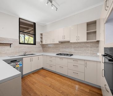 14 Gatton Street, Farrer ACT 2607 - House For Rent | Domain - Photo 1