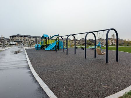 For Lease - 15 Skyridge Drive Unit# 319, Brampton, Ontario - Photo 3