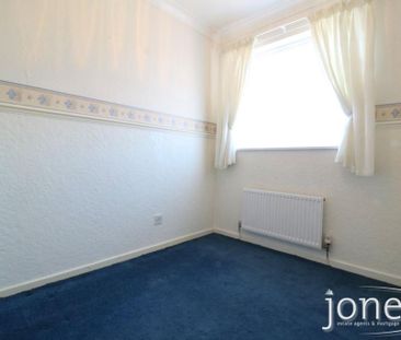 3 bedroom terraced house to rent - Photo 2