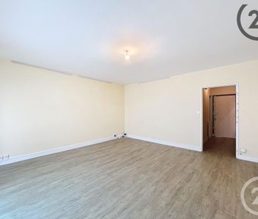 Location Appartement 1 pièce 38m² TROYES 10000 - Photo 6