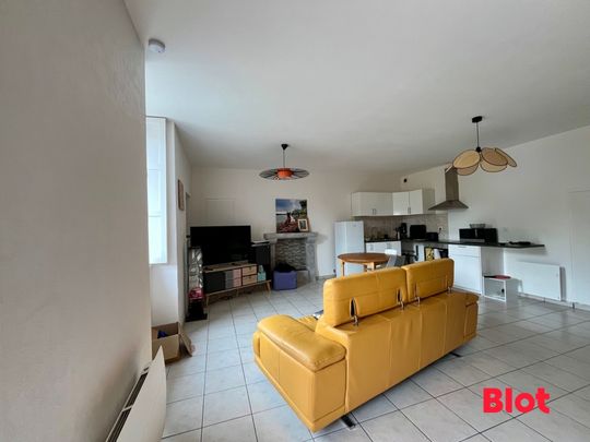 Location Maison 3 pièces 55m² MONTFORT SUR MEU 35160 - Photo 1