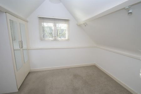 1 bedroom detached house to rent - Photo 5