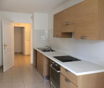 Location Appartement 3 pièces 67m² VALLAURIS 06220 - Photo 4