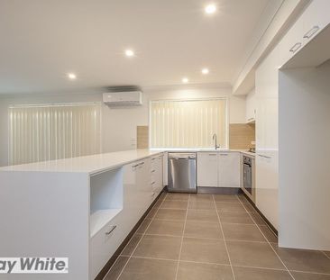 Spacious Home in The Park Vista Estate - Photo 3