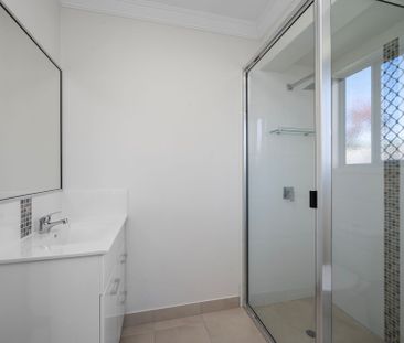 Family Home in Bushland Beach - Photo 5