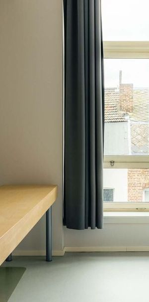 Appartement te huur in Liège voor € 675 met 1 slaapkamer - Photo 1