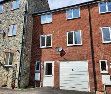 2 bedroom terraced house to rent - Photo 1