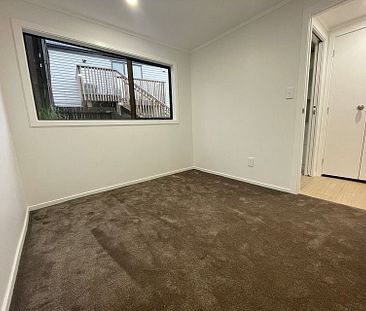 New 2 bedroom unit in Royal Heights! - Photo 1