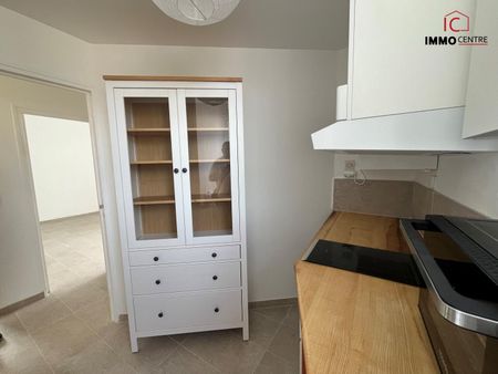 Location Appartement 2 pièces 53m² TOULON 83000 - Photo 5