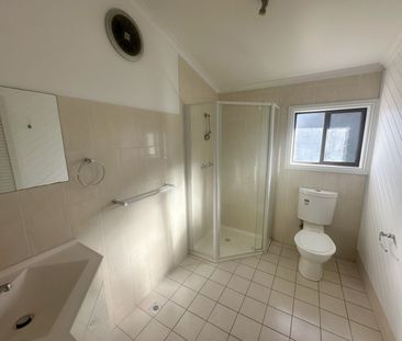 UNIQUE LOFT LIVING - Photo 4