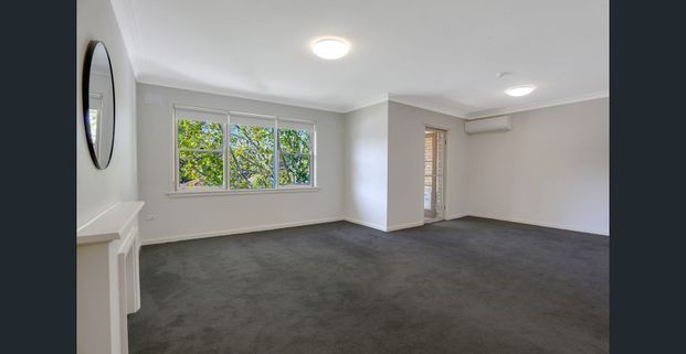 ENTRY OFF CRICK STREET - Photo 1