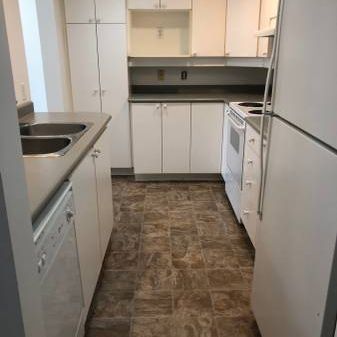 700 Park - Available March 1st (Flexible Move In Date) - Photo 4