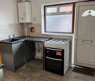 2 bedroom flat to rent - Photo 6