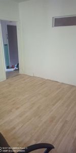 5 1/2 semi-meublé rénové à louer - Photo 3