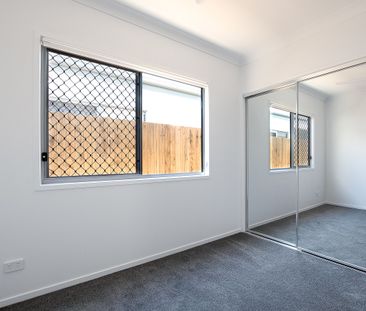 Four bedroom home in Ripley! - Photo 4