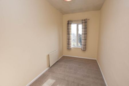 2 bed House - Mid Terrace for Rent - Photo 4