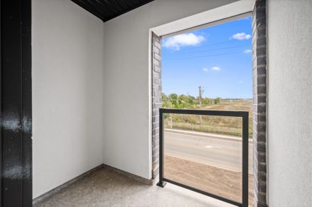 For Lease - 73 Warren Trail Unit# 33, Welland, Ontario - Photo 2