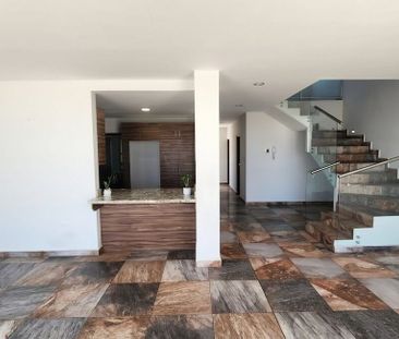 Se renta amplia casa en col. Lomas de Agua Caliente 6ta Sección, Ti... - Photo 2