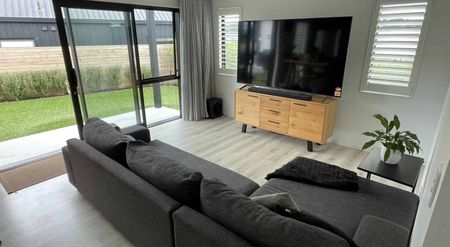 Small but perfectly formed... in Riverhead - Photo 4