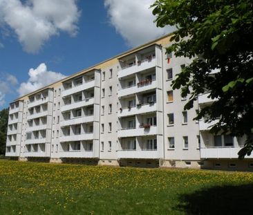 2-Raumwohnung im 1. Obergeschoss! - Foto 1