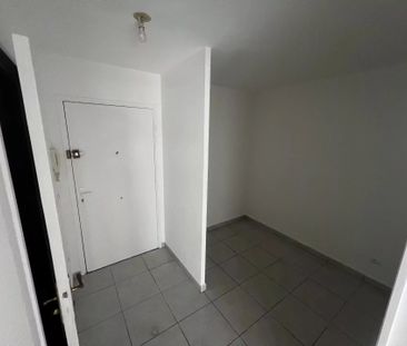 Location Appartement 2 pièces 37m² NICE 06000 - Photo 2