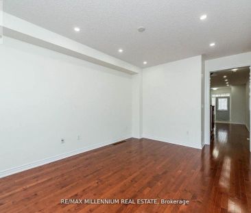 180 PELEE AVENUE - Photo 1