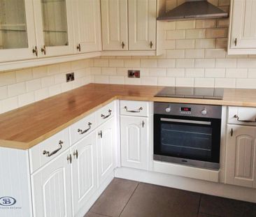 3 bedroom terraced house to rent - Photo 6