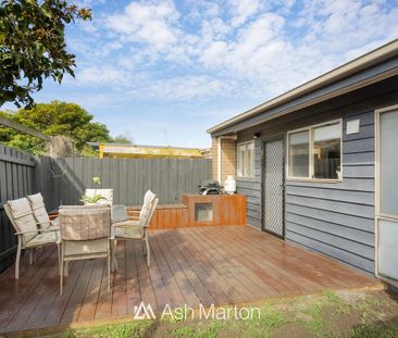Coastal Two Bedroom Home - Photo 5