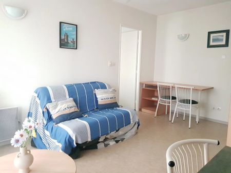 Location Appartement 2 pièces 30m² LA ROCHELLE 17000 - Photo 3