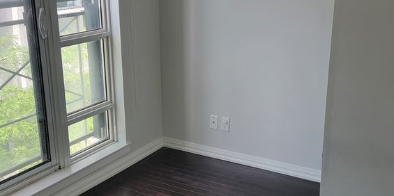 Large 1+1(2nd bedroom) Unit with Parking and Locker - Photo 3