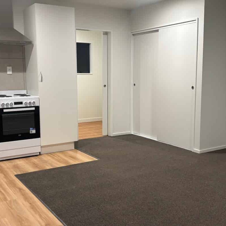 Studio unit - Photo 1
