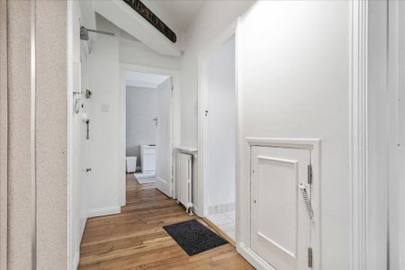 3 bedroom apartment to rent - Photo 3