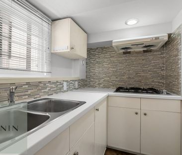 4576 Beatrice Street apartment — Vancouver, BC (1-Bedroom) - 1 Bedroom - Photo 6