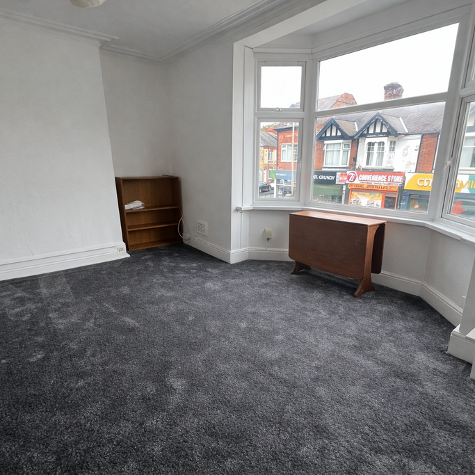 3 bedroom flat to rent - Photo 1
