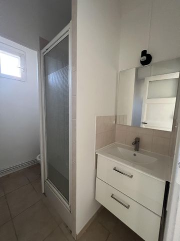Location Appartement 2 pièces 40m² L AIGLE 61300 - Photo 4