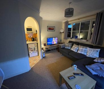 Hillcrest Avenue, Dereham, Toftwood - Photo 1