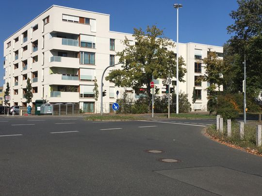 Moderne 2-Zimmer-Wohnung in Darmstadt-Kranichstein - Photo 1