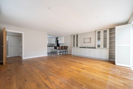 St Christophers Road, Haslemere - 4 bedrooms Property for lettings - Seymours - Photo 2