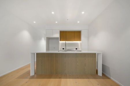 Modern Comfort & Lifestyle in the Heart of Randwick – 'The Newmarket' - Photo 3