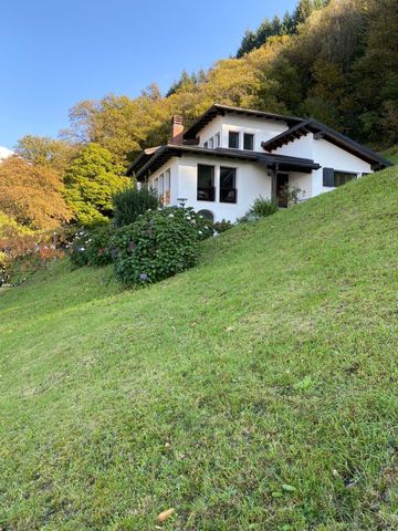 5,5-Zimmer-Ferienhaus in Sant’Antonino, Tessin - Foto 5