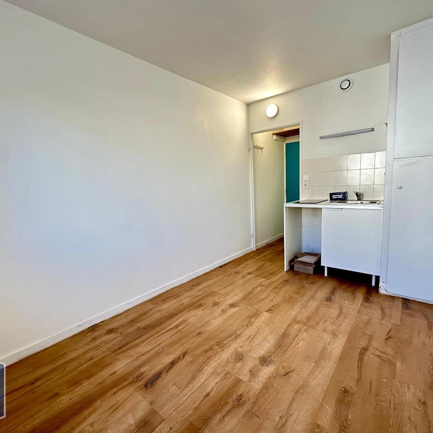 Location Appartement 1 pièce 12m² TOURS 37200 - Photo 1