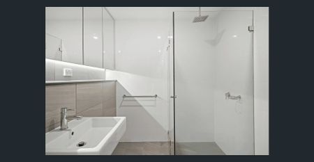 Coastal Living in the Heart of Terrigal - Photo 4