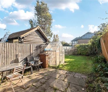 2 bedroom semi-detached house to rent - Photo 2