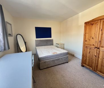 5 bed house to rent in Cardigan Road, BH9 - Photo 2