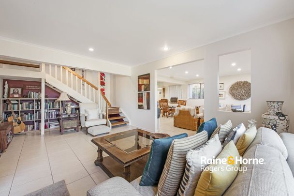Spacious Family Home with Pool & Studio in the Sought-After Avenues - Photo 1