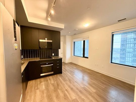 For Lease - 2920 Hwy 7 Road Unit# 1906, Vaughan, Ontario - Photo 1