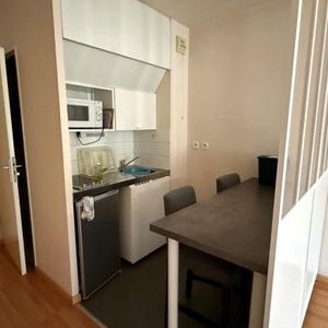 Appartement à louer, 1 pièce - Angers 49000 - Photo 2