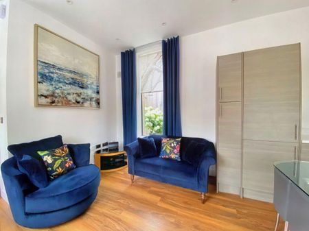1 bedroom flat to rent - Photo 2